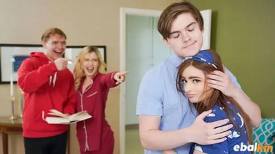 Групповой, Качество HD, Молодые Юные, Русская озвучка, Русский перевод, Семейные фантазии, Minxx Marley, Reese Robbins, SisSwap, TeamSkeet, Новинки 2022, Сводная сестра,
