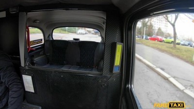 Втроем,
